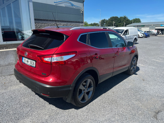 Image for 2016 Nissan Qashqai 1.6 SV Premium AUTO 5DR VAN*QUALITY ASSURED USED CARS*SIMI APPROVED*GREAT RATE FINANCE AVAILABLE*WELCOME TO DAVID QUIGLEY AUTOS*