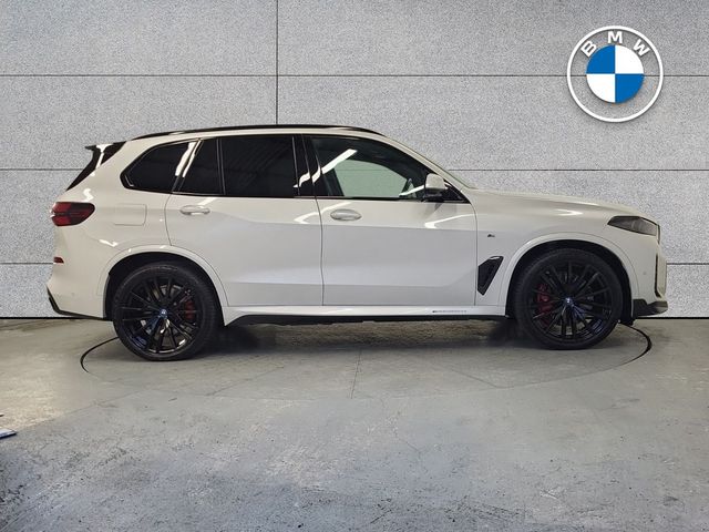Image for 2024 BMW X5 xDrive50e M Sport