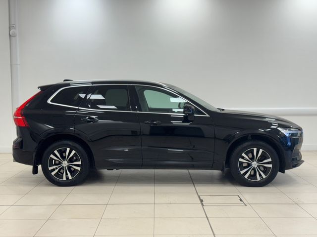 Image for 2021 Volvo XC60 B4 Momentum 5DR Auto