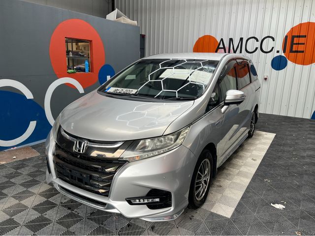 Image for 2018 Honda Odyssey €22950 2018 HONDA ODYSSEY HYBRID SENSING 2.0 AUTOMATIC / CRUISE CONTROL / REVERSE CAMERA / ELECTRIC HEATED SEATS / 7 SEATS OPTION AND MORE