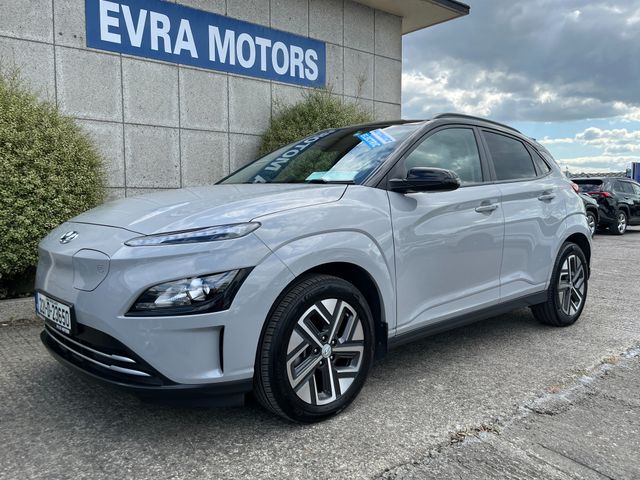 Image for 2022 Hyundai Kona KAUAI EV PREMIUM 64KWH 2-TONE //HIGH SPEC//FULL LEATHER HEATED SEATS//HEATED STEERING WHEEL//REVERSE CAMERA//SAT NAV//KEYLESS ENTRY//KRELL SOUND//