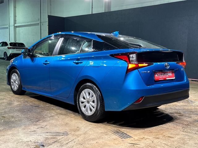 Image for 2021 Toyota Prius HYBRID 1.8L AUTOMATIC - LIGHT GREY TRIM/INTERIOR - CRUISE CONTROL - REVERSE CAMERA