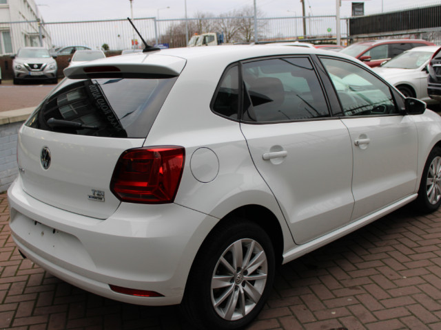 Image for 2016 Volkswagen Polo 1.2TSI COMFORTLINE PLUS 5DR HATCHBACK AUTOMATIC // STUNNING POLO FINISHED IN ICE WHITE // BUY WITH CONFIDENCE AA AND SIMI APPROVED DEALER 2025 // FINANCE ARRANGED // TRADE INS WELCOME // 
