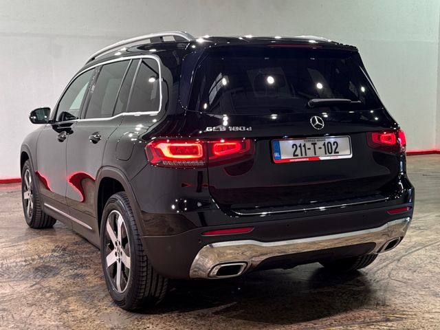 Image for 2021 Mercedes-Benz GLB Class 2.0 - AUTOMATIC - CRUISE CONTROL - REVERSE CAMERA - HEATED SEATS - MULTI FUNCTION STEERING WHEEL - BLUETOOTH AUDIO 
