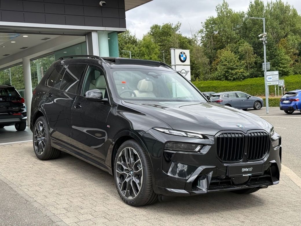 Image for 2026 BMW X7 xDrive40d M Sport Pro