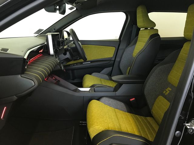 Image for 2026 Renault 5 iconic 52kWh 150hp