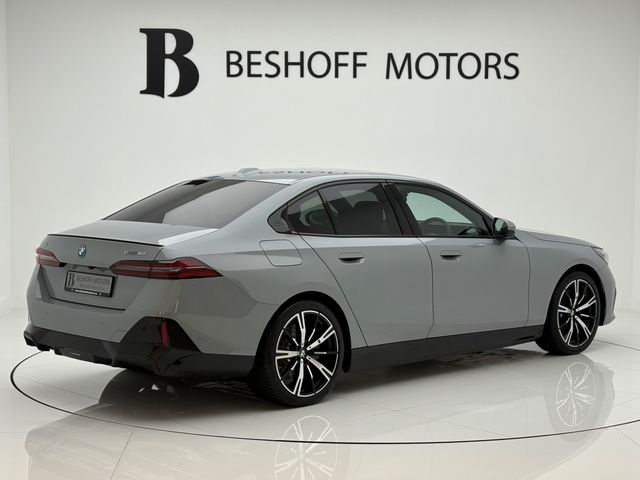 Image for 2025 BMW i5 40 M-SPORT PRO=ONLY 3000 MILES//20”ALLOYS//AS NEW=TAILORED FINANCE PACKAGES AVAILABLE=TRADE IN’S WELCOME 