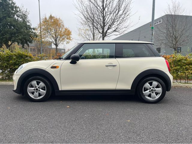 Image for 2015 Mini Hatch 1.5 D *FULL SERVICE HISTORY *