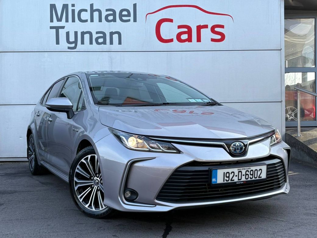Image for 2019 Toyota Corolla 1.8 Petrol Hybrid Luna Sport Auto (122bhp) 17” Alloys + Rear Camera + Bluetooth - July 2019 - Trade in Price €22, 888