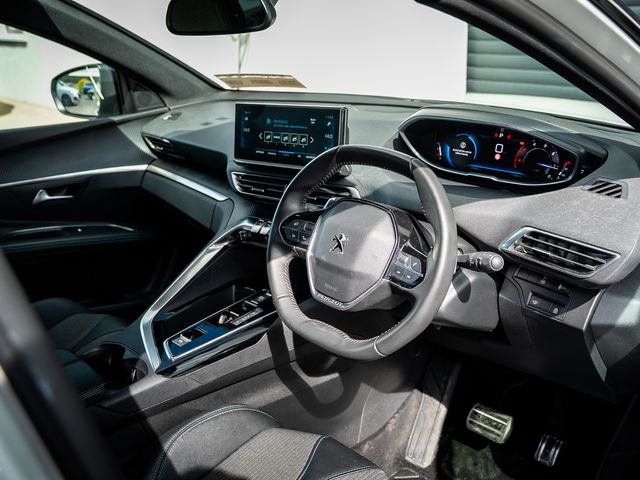 Image for 2024 Peugeot 5008 FL Allure 1.5 Blue HDI 130 AUT