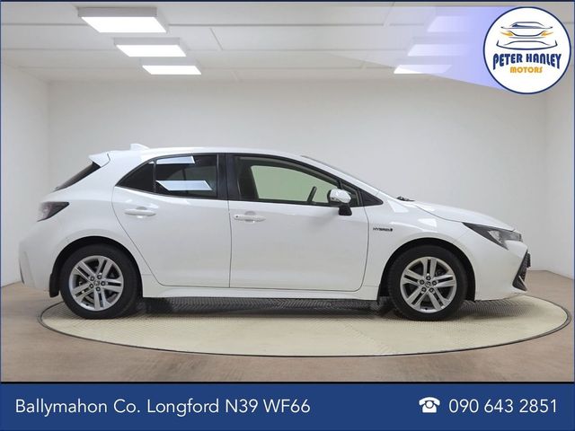 Image for 2022 Toyota Corolla 1.8 Hybrid Luna Hatchback