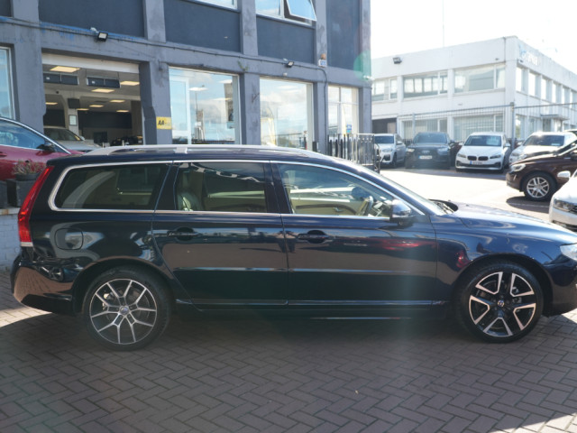Image for 2017 Volvo V70 2017 VOLVO V70 2L TURBO PETROL 5DR ESTATE 