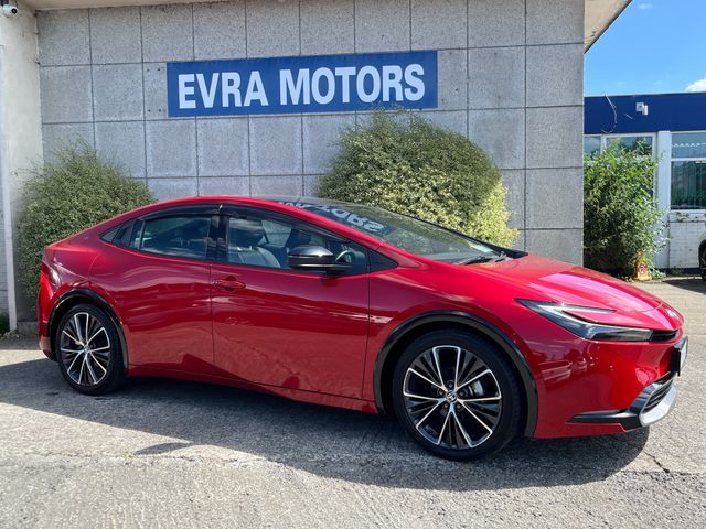 Image for 2023 Toyota Prius Z HYBRID AUTOMATIC 2.0 PETROL //LOW MILES//MASSIVE SPEC//PANORAMIC GLASS ROOF//FULL LEATHER HEATED AND COOLED SEATS//360 PARKING CAMERAS//KEYLESS ENTRY//