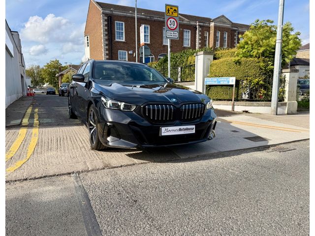 Image for 2025 BMW 5 Series *COMF & TECH PACKS* 530E TOURING M-SPORT AUTO 295BHP 5DR