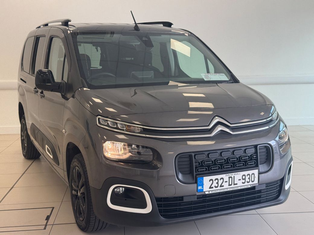 Image for 2023 Citroen Berlingo FEEL PACK BlueHDi 100 LWB 5 seats 6MT