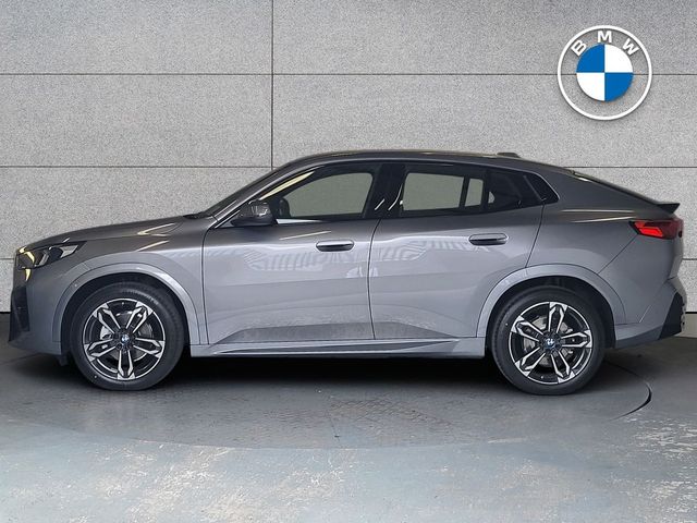 Image for 2026 BMW iX2 eDrive20 M Sport