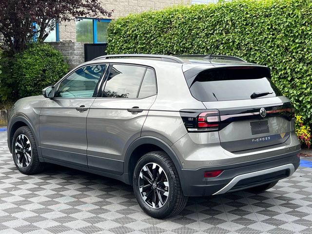 Image for 2021 Volkswagen T-Cross DESIGN 1.0 TSI AUTO // DIAMOND CUT ALLOYS // VERY LOW MILEAGE // 360 PARKING SENSORS