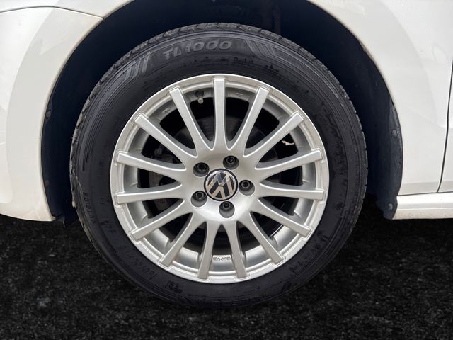 Image for 2012 Volkswagen Polo Dba-6rcbz 5DR Auto