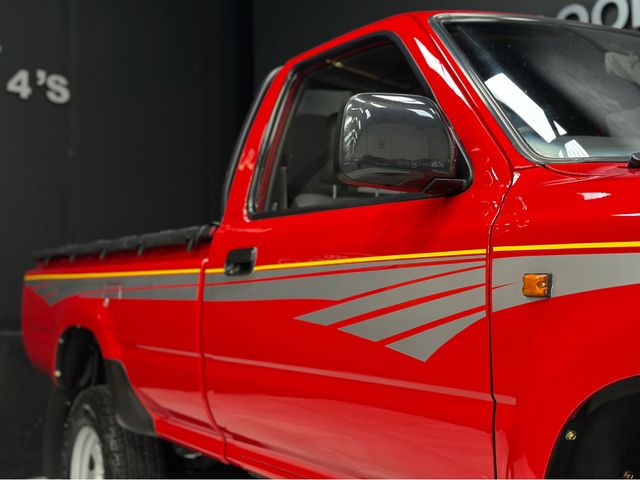 Image for 1996 Toyota Hilux 2.4D PICK UP MINT 