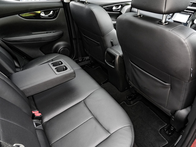 Image for 2017 Nissan Qashqai 1.5 Diesel Manual PREMIUM 