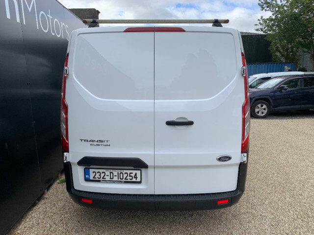 Image for 2023 Ford Transit Custom 2.0 TDCI 105PS SWB // PRICE EXCL. VAT // 07/27 CVRT // ONE OWNER // GREAT CONDITION // 