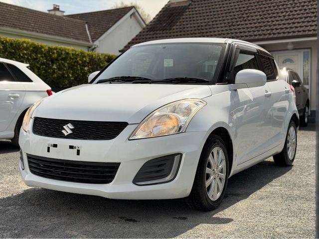 Image for 2015 Suzuki Swift 1.2 XG CVT PETROL AUTOMATIC // SNOW WHITE PEARL METALLIC // LANE ASSIST // PRIVACY PACK // COLLISION BRAKING ASSIST // REVERSING CAMERA // UPGRADED SPORT ALLOYS // AA DEALER APPROVED 2026