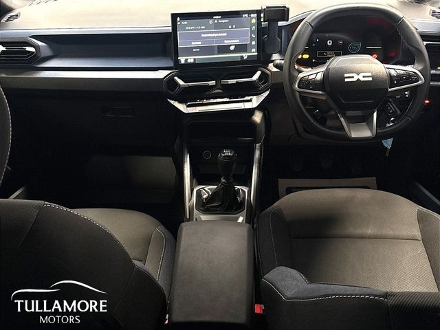 Image for 2025 Dacia Duster Expression MHEV 140 E06X