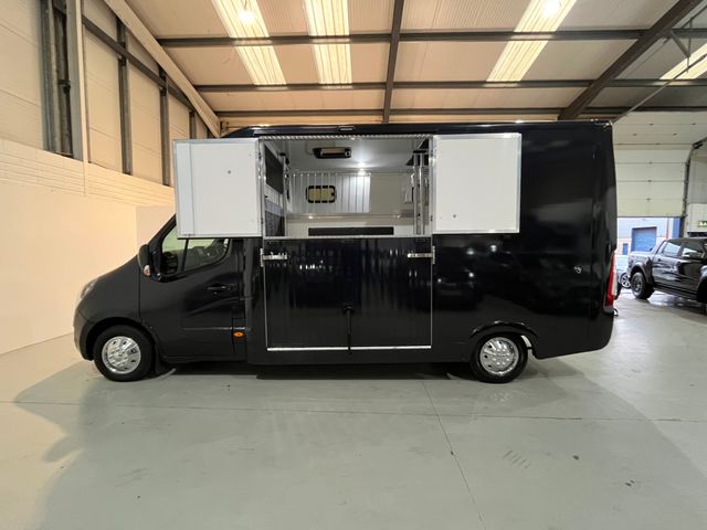 Image for 2021 Opel Movano 