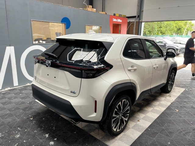 Image for 2020 Toyota Yaris Cross 2020 TOYOTA YARIS CROSS HYBRID Z 1.5 AUTOMATIC / CRUISE CONTROL / PARKING CAMERA / HEATED SEATS AND MORE