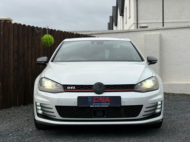 Image for 2015 Volkswagen Golf GTI - LOW KM
