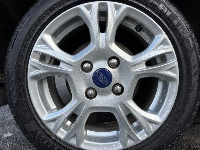 Image for 2015 Ford Fiesta MCA ZETEC 1.25 60PS M5 4DR 5DR