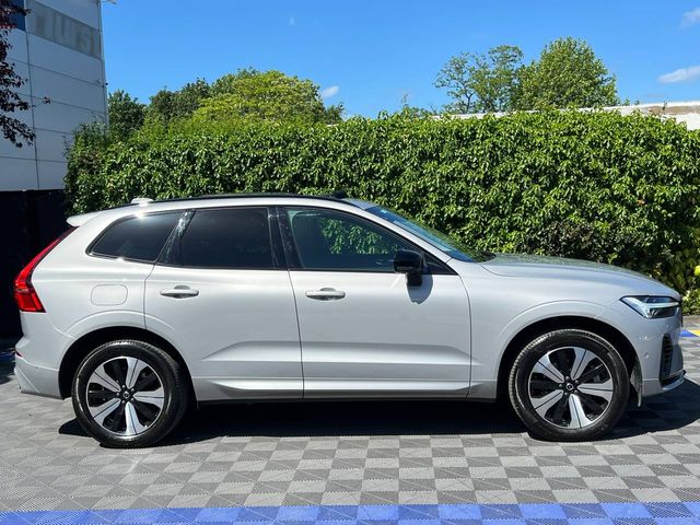 Image for 2025 Volvo XC60 T6 PLUS AWD 2.0 ** HUGE SPEC ** // OPENING PAN ROOF // DIAMOND CUT ALLOYS // 360 PARKING CAMERAS