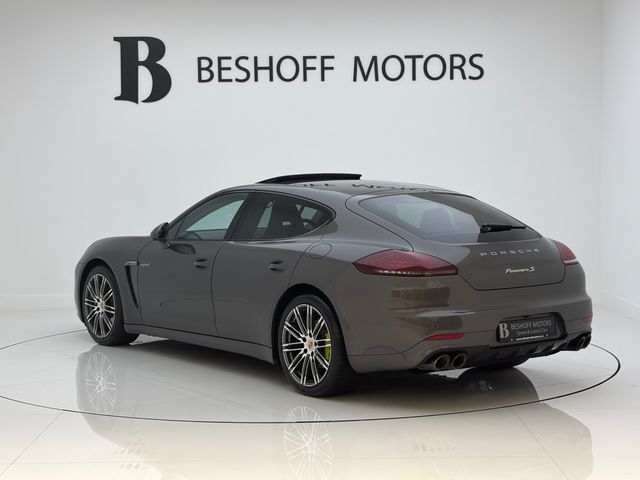 Image for 2016 Porsche Panamera 3.0 S E-HYBRID=HUGE SPEC//LOW MILES//D REG=FULL SERVICE HISTORY=TAILORED FINANCE PACKAGES AVAILABLE=TRADE IN'S WELCOME