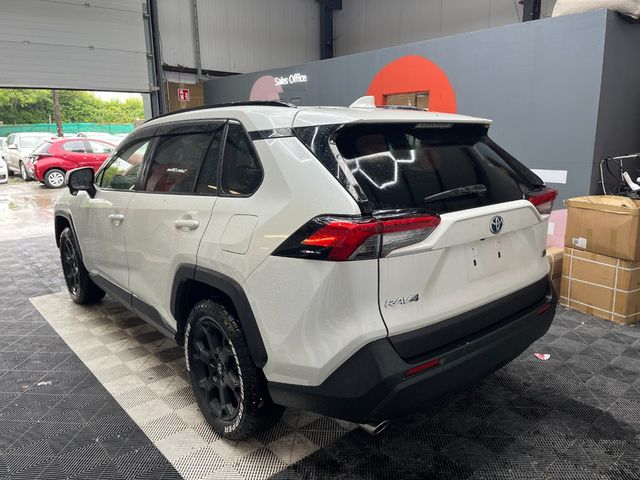 Image for 2021 Toyota Rav4 2021 TOYOTA RAV4 HYBRID X 2.5 AUTOMATIC / CRUISE CONTROL / REVERSE CAMERA AND MORE