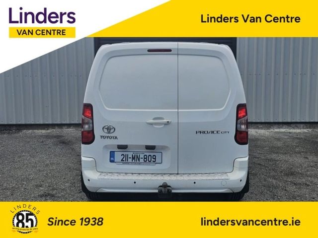 Image for 2021 Toyota Proace GX - VERY CLEAN VAN 
