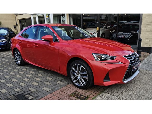 Image for 2017 Lexus IS 300 H 2.5 Luxury CVT 4DR Auto