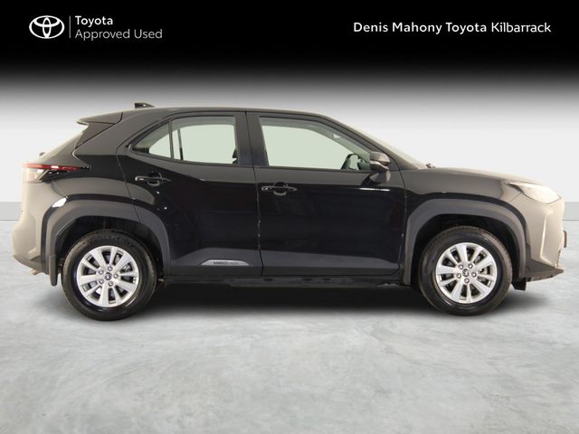 Image for 2025 Toyota Yaris Cross YARIS CROSS LUNA