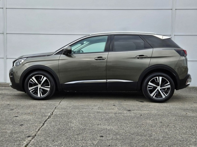 Image for 2022 Peugeot 5008 FL Allure 1.5 Blue HDI 130 6.2