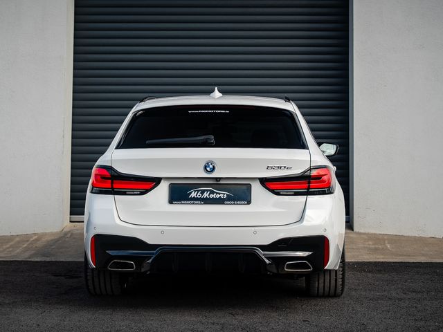 Image for 2021 BMW 5 Series 530E M SPORT *PAN ROOF*