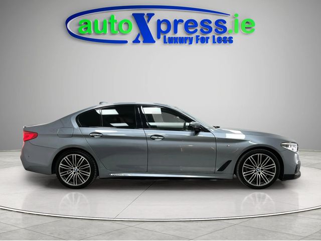 Image for 2018 BMW 5 Series 523D M-SPORT Automatic, Reverse camera