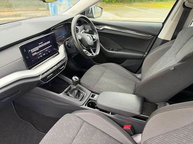 Image for 2023 Skoda Octavia COMBI STYLE 2.0TDI 115HP MANUAL