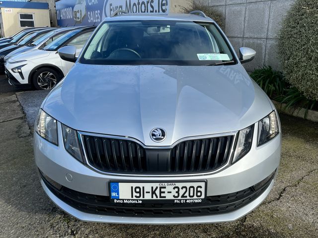 Image for 2019 Skoda Octavia AMBITION ESTATE 1.6 DIESEL //REVERSE CAMERA//CARPLAY//