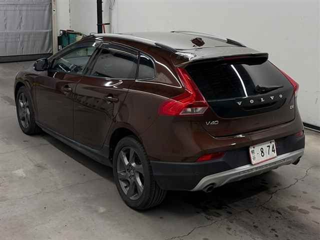 Image for 2015 Volvo V40 Cross Country COMING SOON