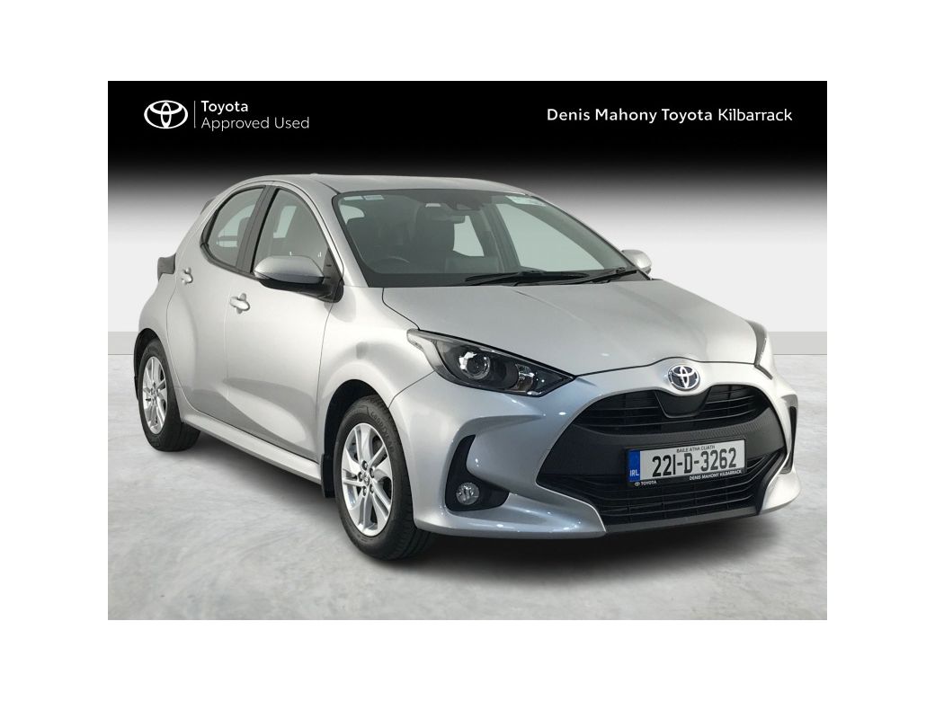 Image for 2022 Toyota Yaris HYBRID LUNA