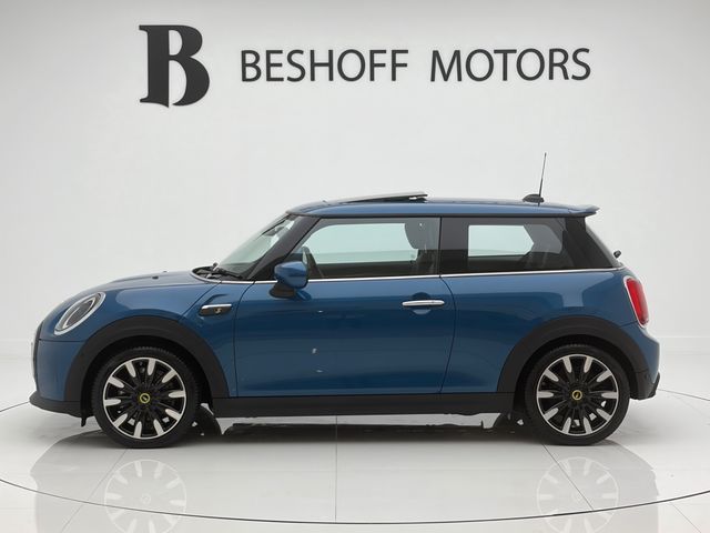Image for 2024 Mini Hatch LEVEL 3=PAN ROOF//LOW MILES//AS NEW=JUST SERVICED=TAILORED FINANCE PACKAGES AVAILABLE=TRADE IN’S WELCOME 