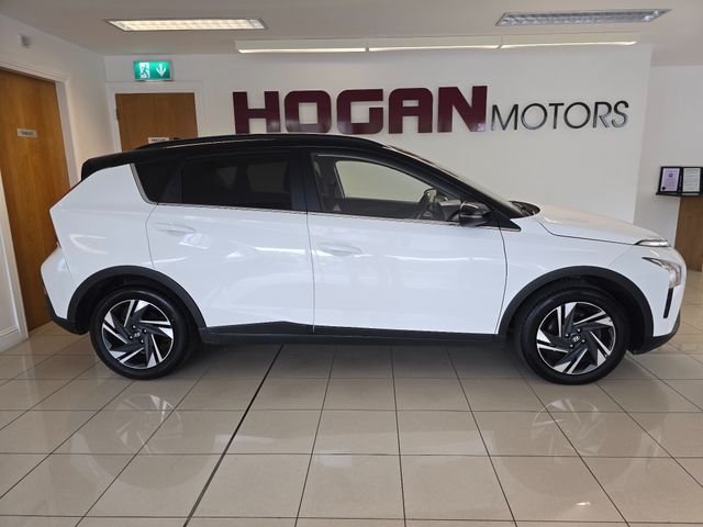 Image for 2022 Hyundai Bayon Executive 2 Tone 5DR