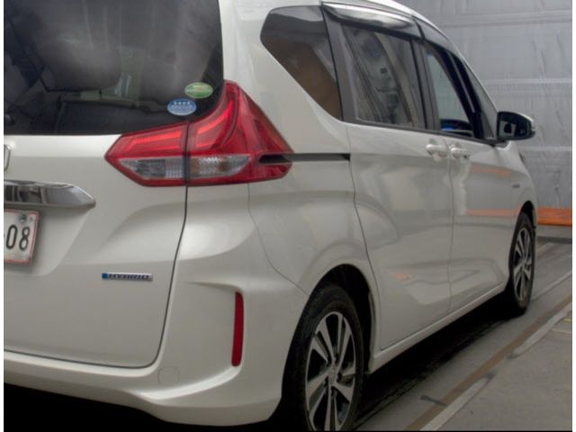 Image for 2018 Honda Freed 1.5 Petrol Hybrid EX Auto