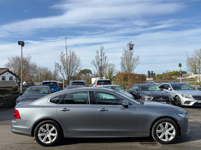 Image for 2018 Volvo S90 2.0TD D4 Momentum 190PS 4DR Auto