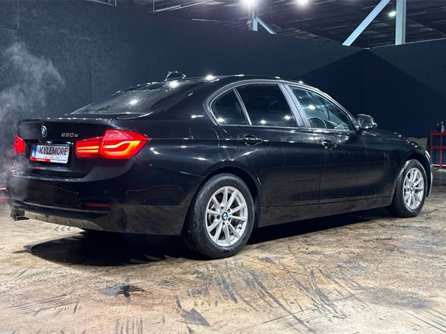 Image for 2017 BMW 3 Series E-I PERFORMANCE - 2.0 330E - CRUISE CONTROL - MULTI FUNCTION - ALLOY WHEELS - ELECTRIC SEATS - HEATING / AC CONTROLS - REVERSE CAMERA