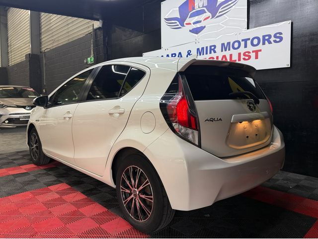 Image for 2015 Toyota Aqua 